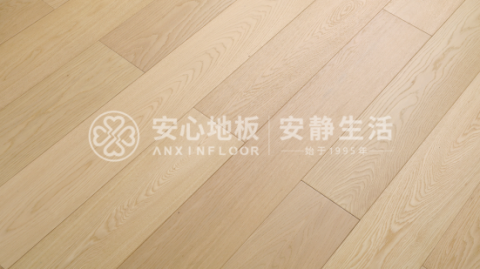 家有一块老式实木地板，花小钱养出高级感与耐用兼备的家